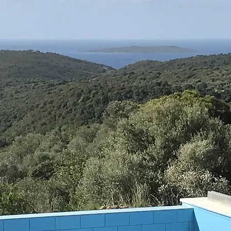 Stunning Sea-view With Pool In